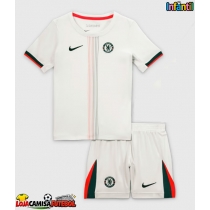 Camisa de Futebol Chelsea Equipamento Secundário Infantil 2025-26 Manga Curta (+ Calças curtas)